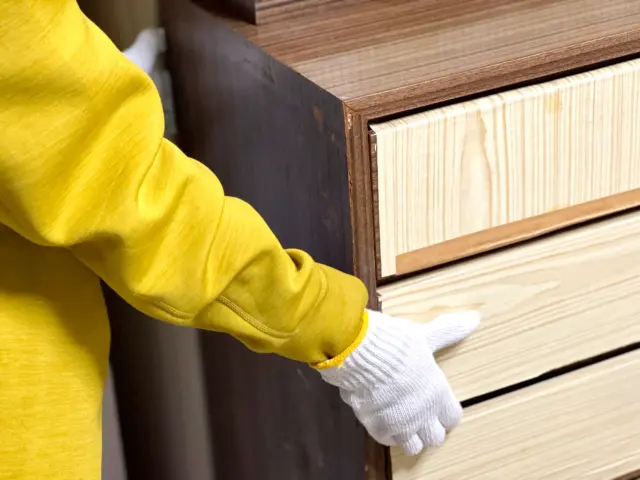 不用品回収業者に家具処分を依頼する流れは？