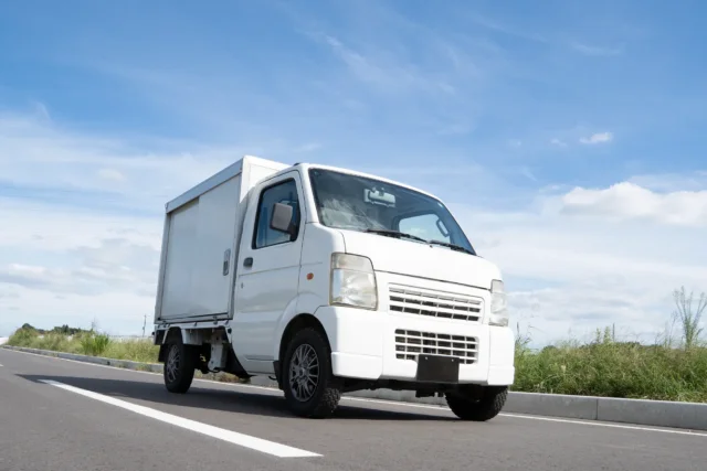 灯油の処分を不用品回収業者に依頼するメリットは？