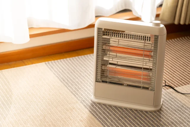 ストーブや石油ファンヒーター、灯油缶もまとめて処分できる？