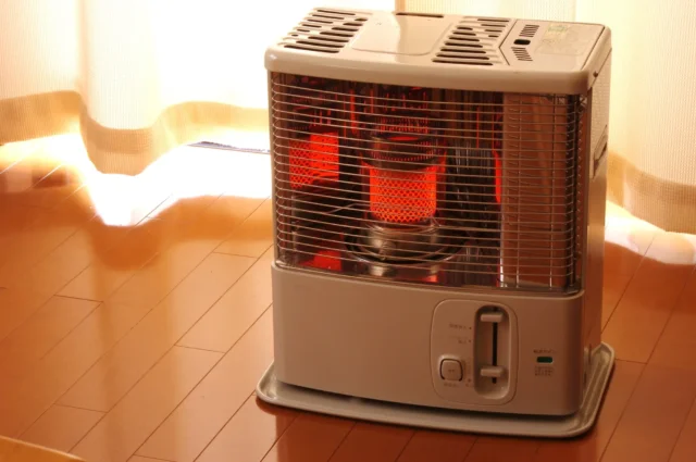 ストーブの処分は石油・ガス・電気で何が違う?種類ごとの注意点は?